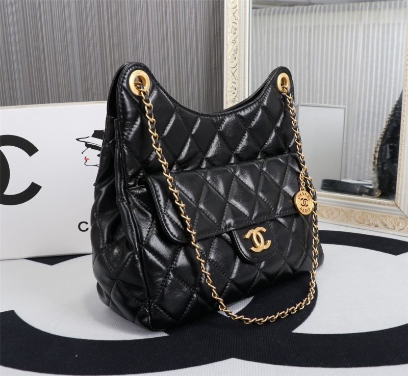 Ch**el hobo bags